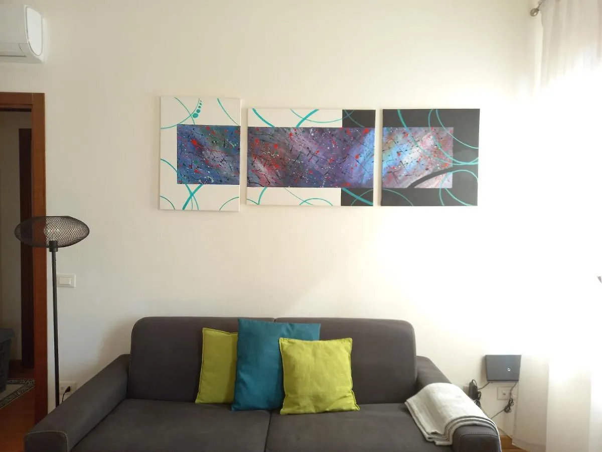 Apartment Home Scalzi 18 Verona Italy